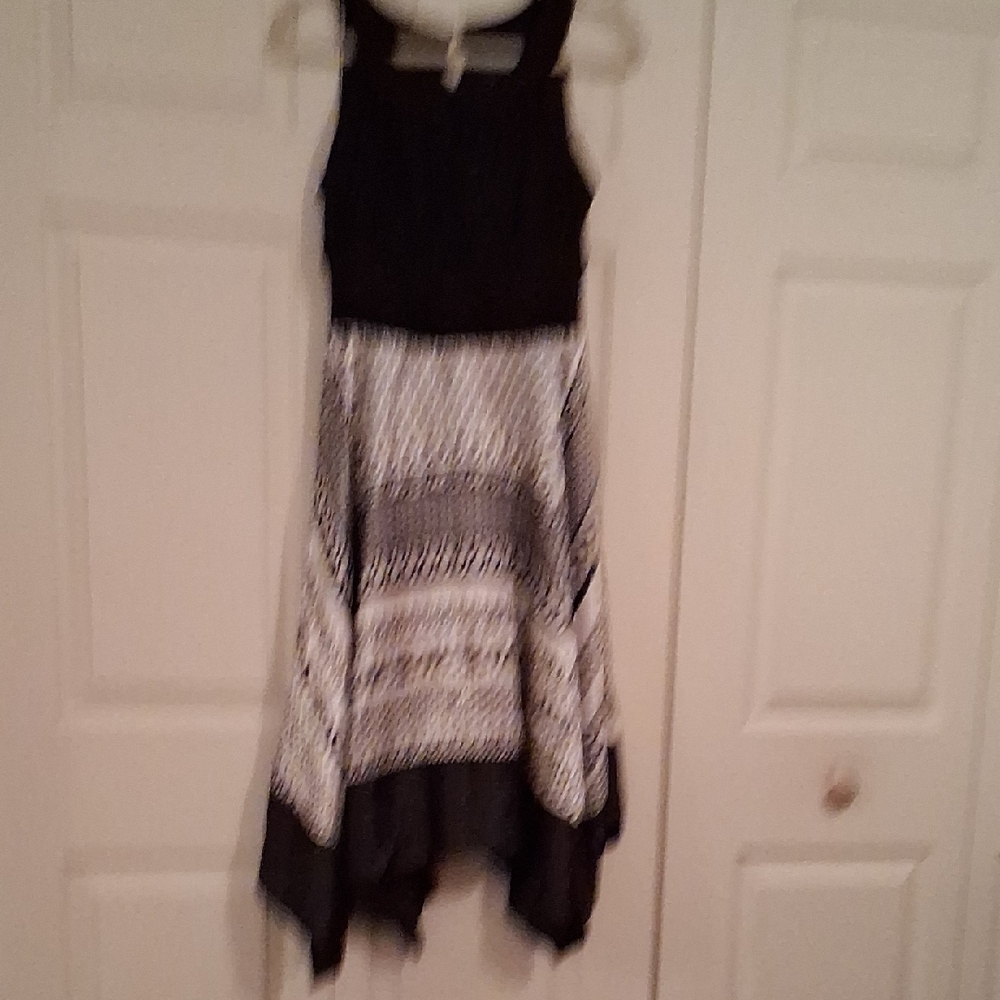 Melrose and Market Black and White High Low Dress